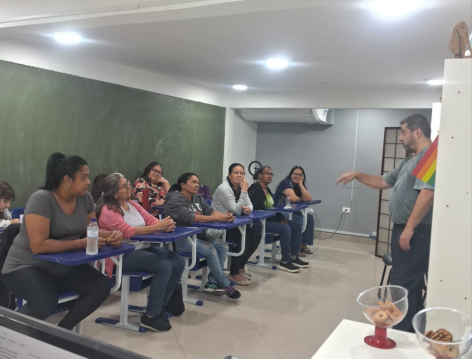 Encontro de alfabetização para adultos