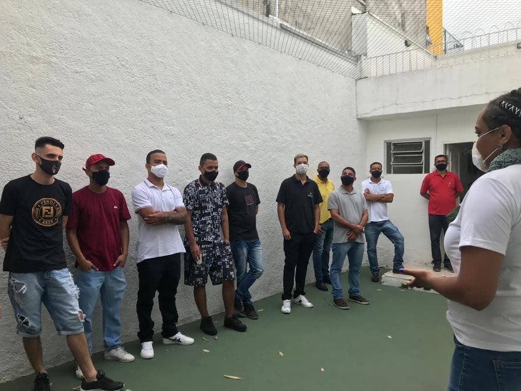Encontro do Projeto Cactos para ressocialização de autores de violência — registro 3