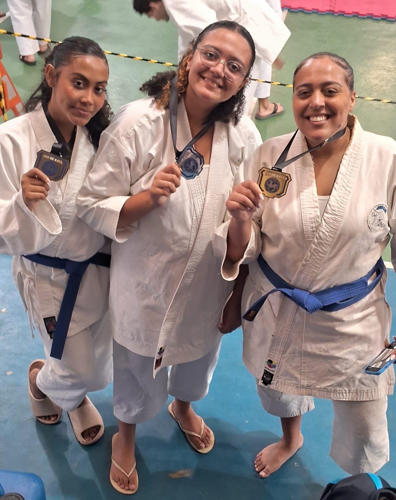 Crianças e participantes das atividades de karatê do Instituto Madhu — registro 3