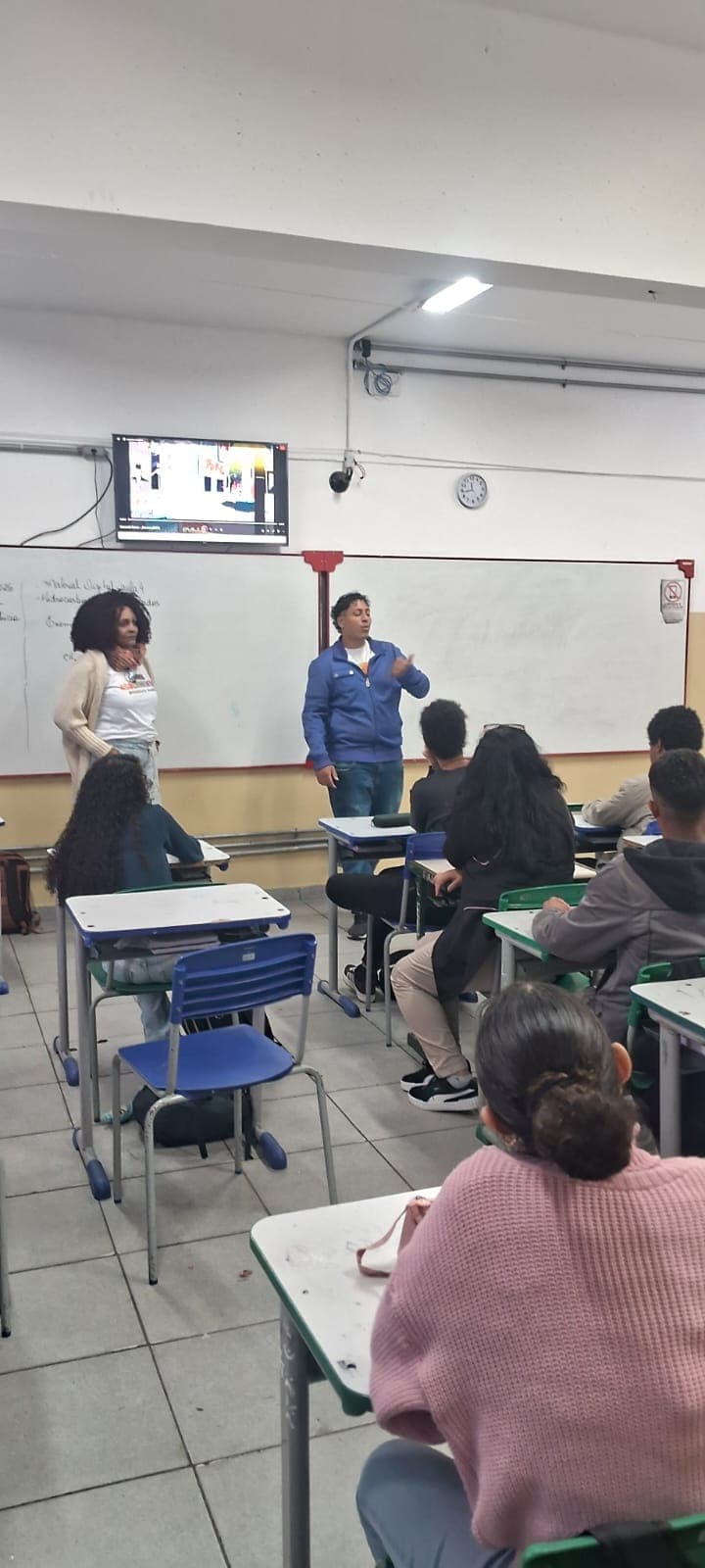 Palestra preventiva realizada com estudantes — registro 2