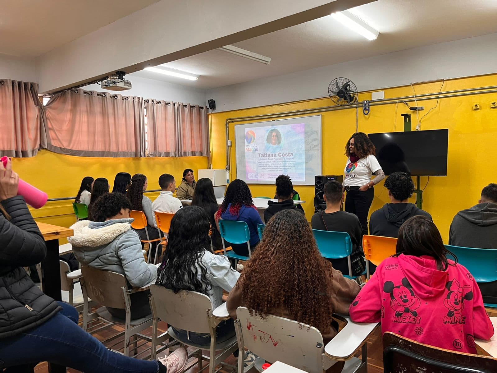 Palestra preventiva realizada com estudantes — registro 6